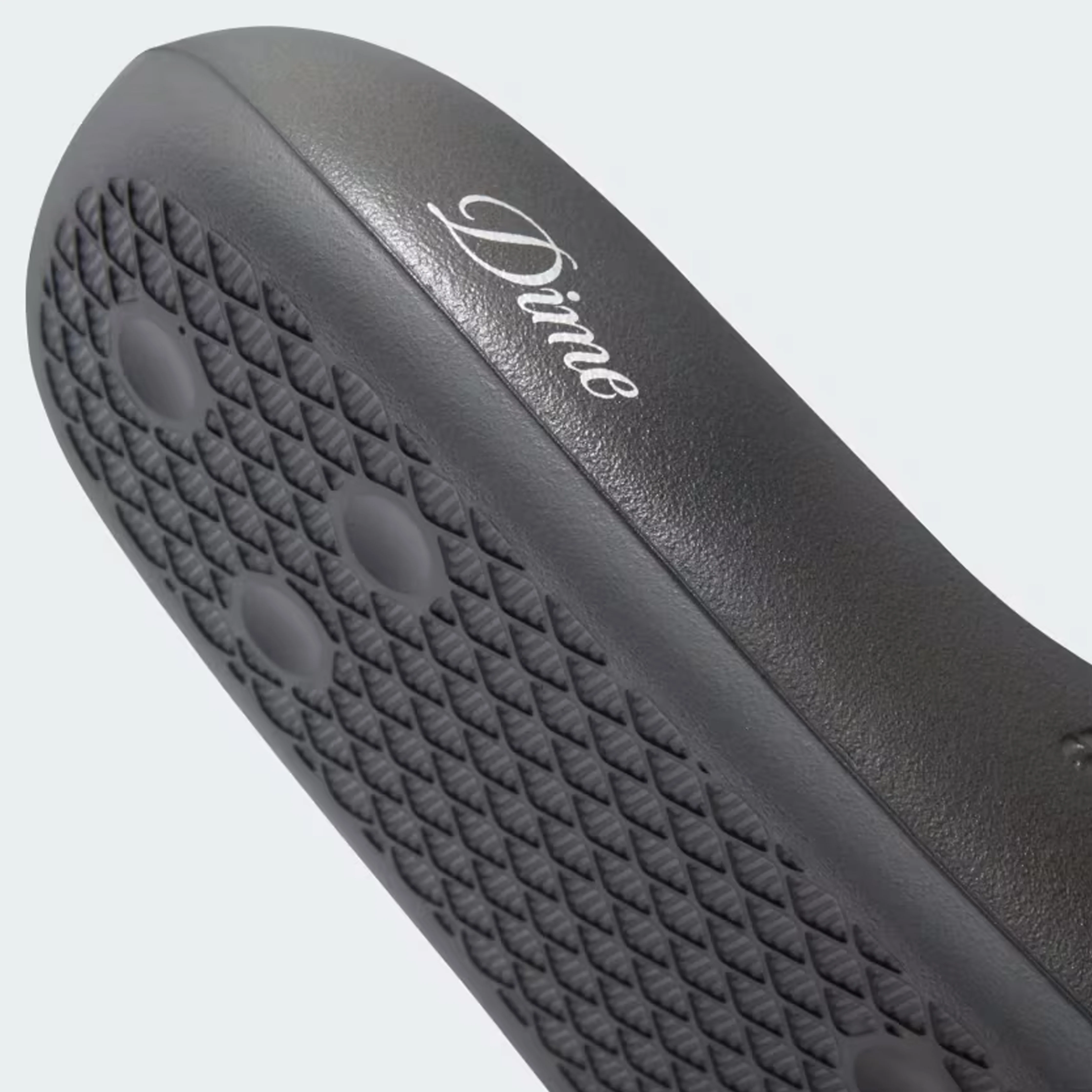 Adidas Skateboarding X Dime Ayoon Slides - Core Black / Vista Grey / Gold Metallic - Image 7