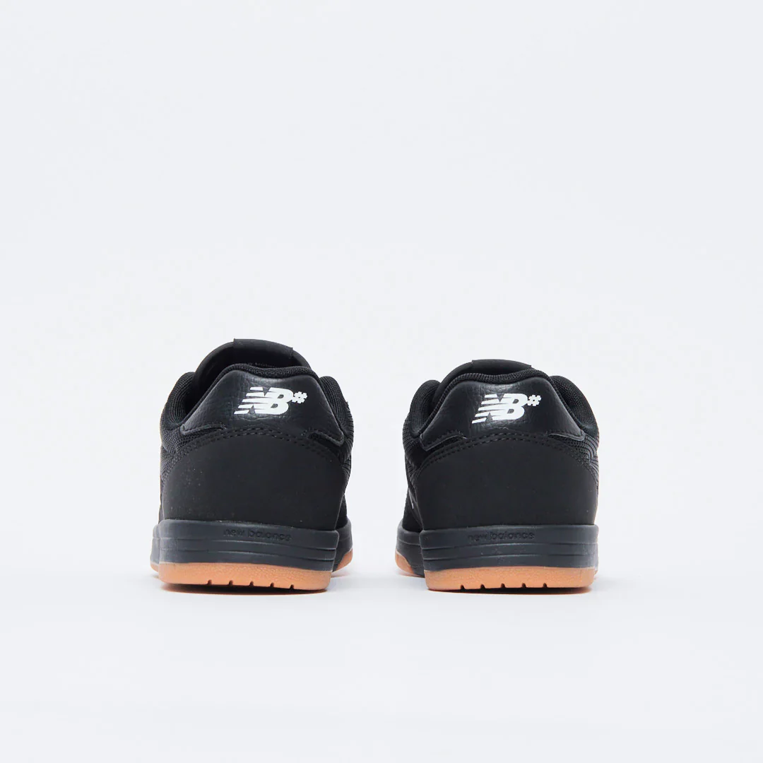 New Balance Numeric 425 Skateboard Shoes - Black / White - Image 4