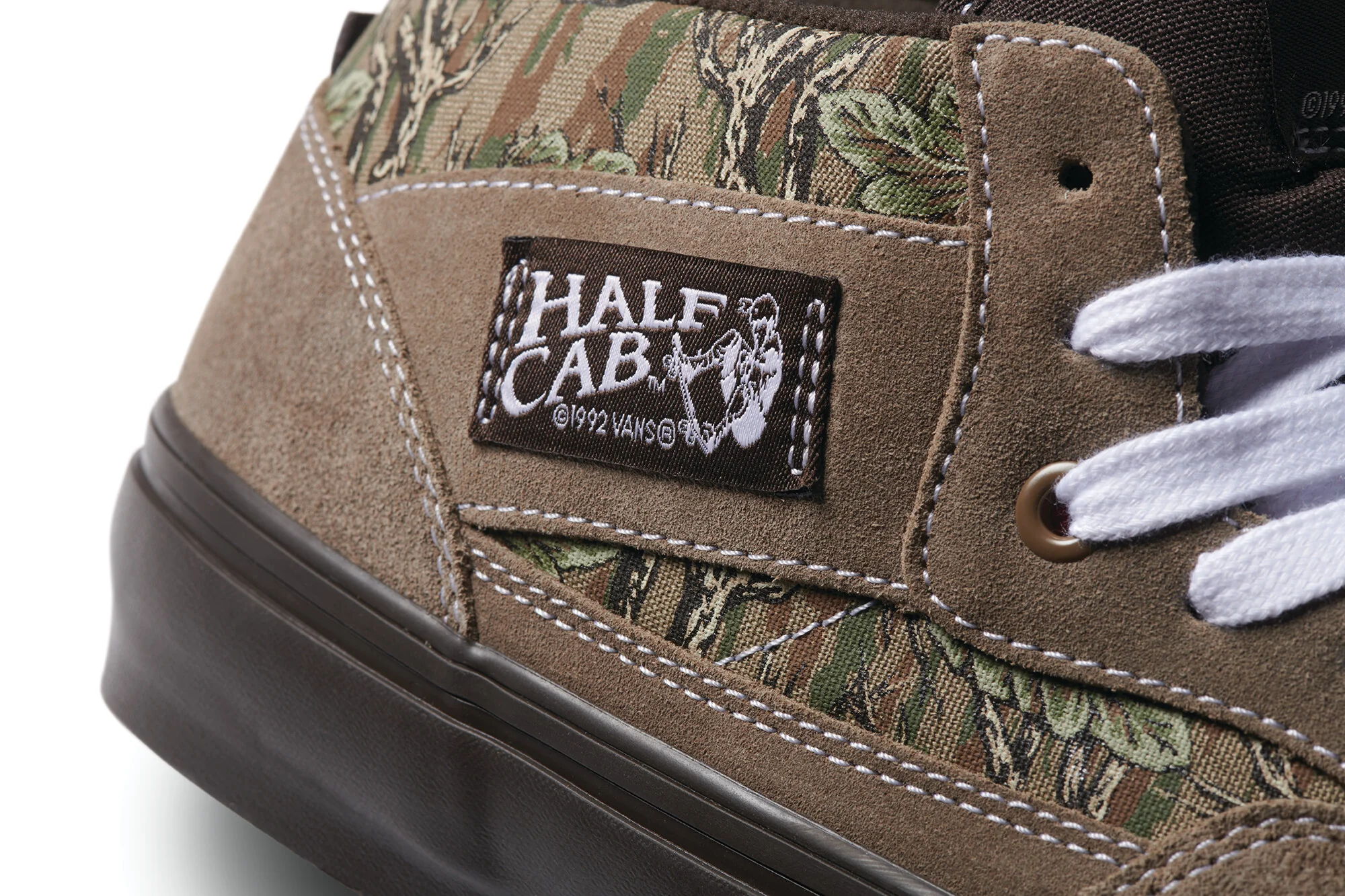 Vans Half Cab Pedro Delfino Pro Skate Shoes - Camo - Image 4